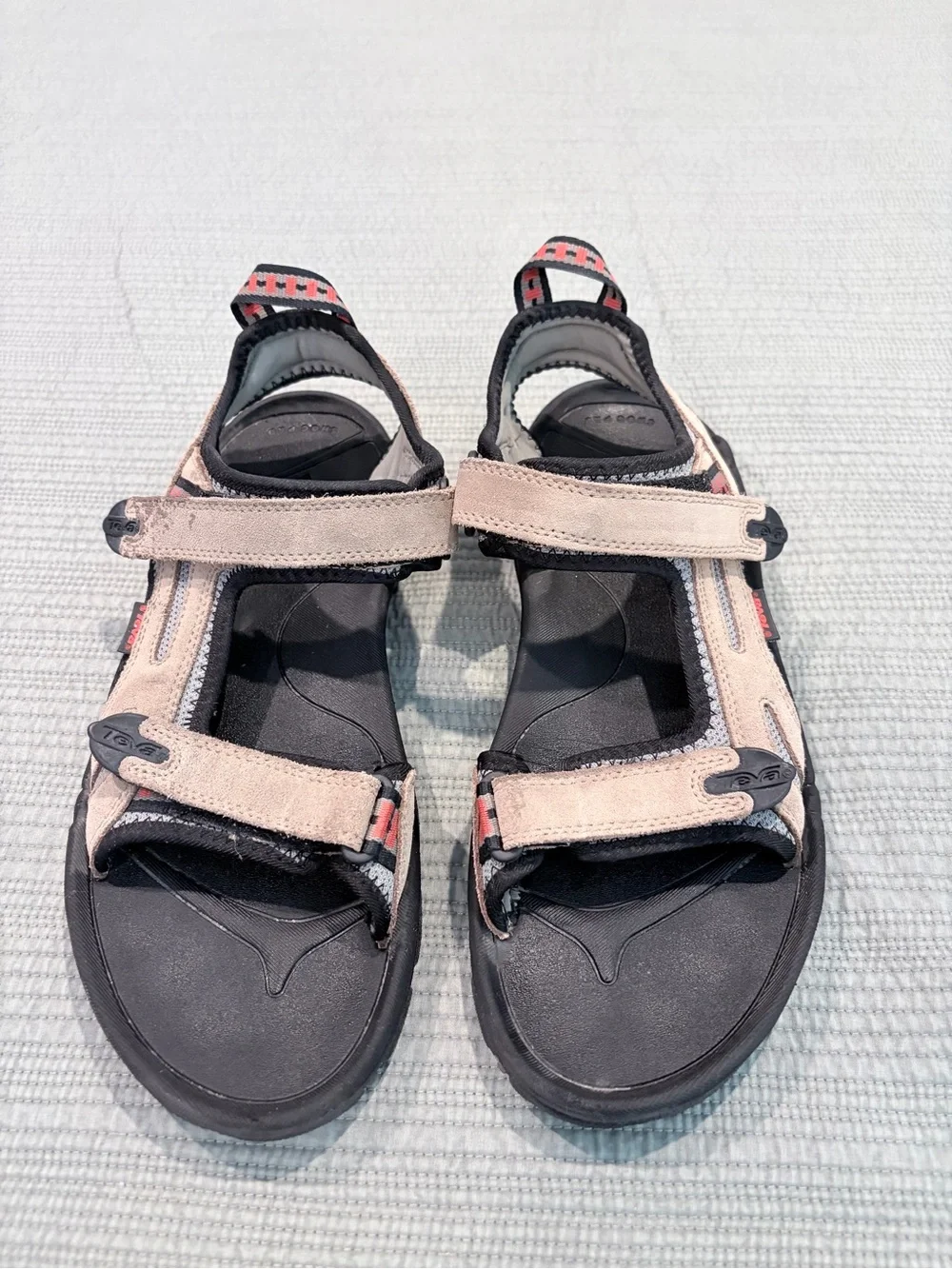 Teva Style 6801 Men’s Size 12 Suede Sport Hiking Sandals Tan Black